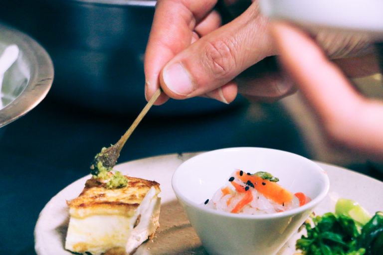 自然食レストラン「郷乃恵」の料理
