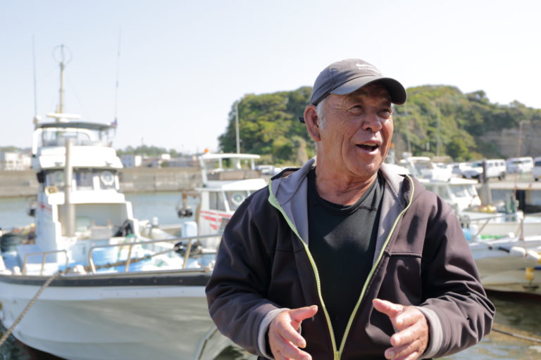 勘浜水産の水島信一さん