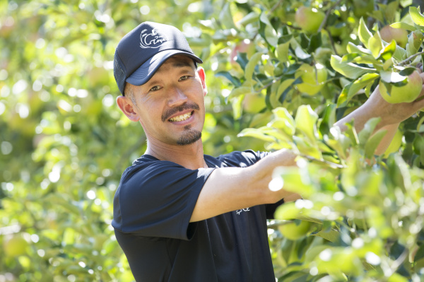 ファームトヤ外谷淳弥さん