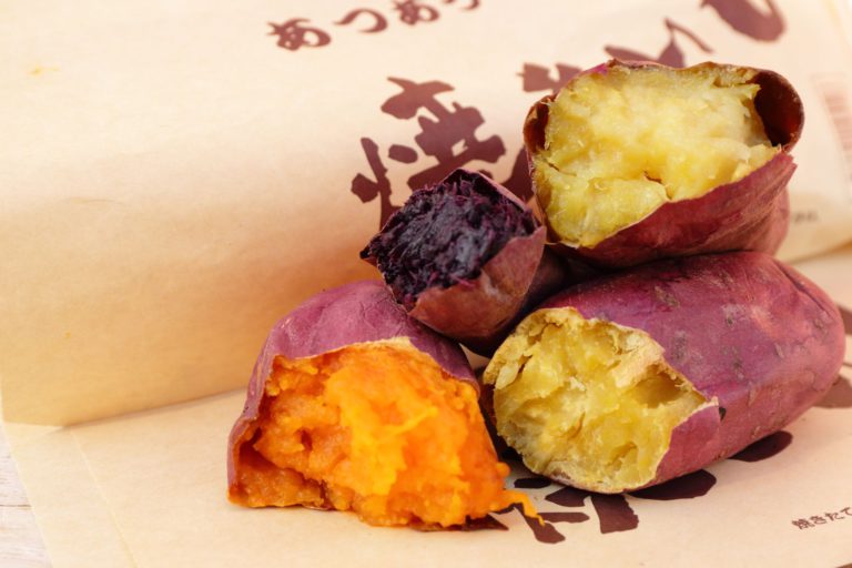 300年続く冬のおやつ、焼き芋
