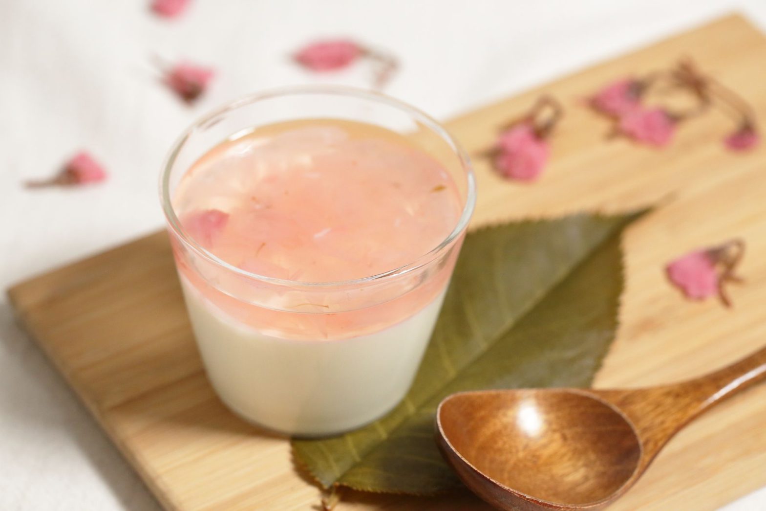 桜のブランマンジェ