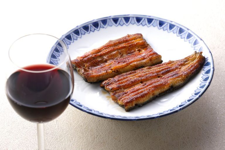 蒲焼とワイン