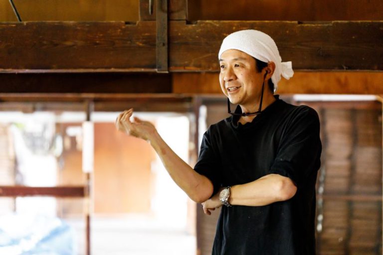 萬年屋６代目　今井誠一郎さん