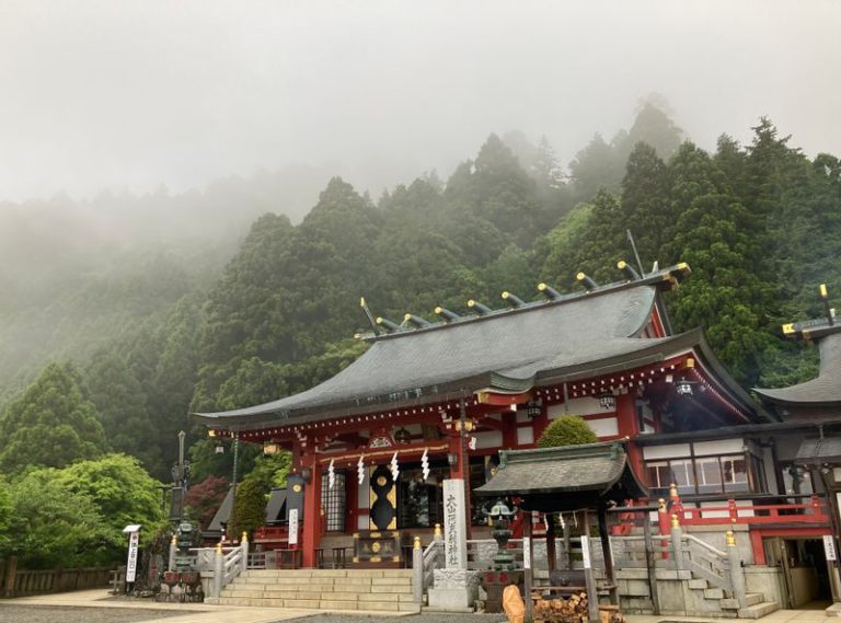 阿夫利神社