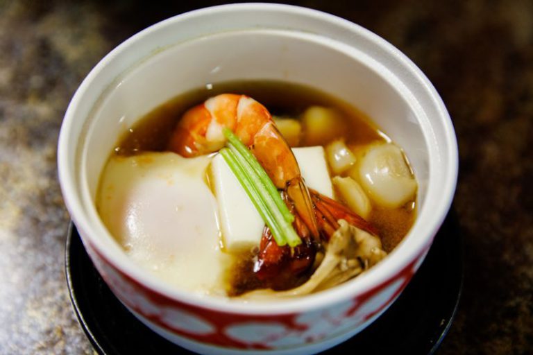 とうふ処小川家の蒸し物