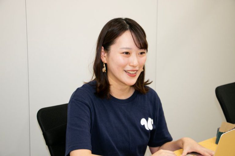 草野朱音さん